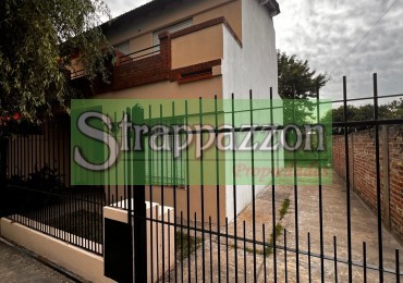 Duplex en Venta en Ciudad Evita Barrio Cotevi, Buena Ubicacion.